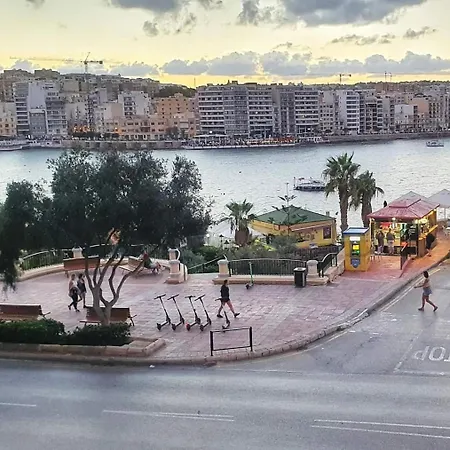 Daire Sea View Sliema